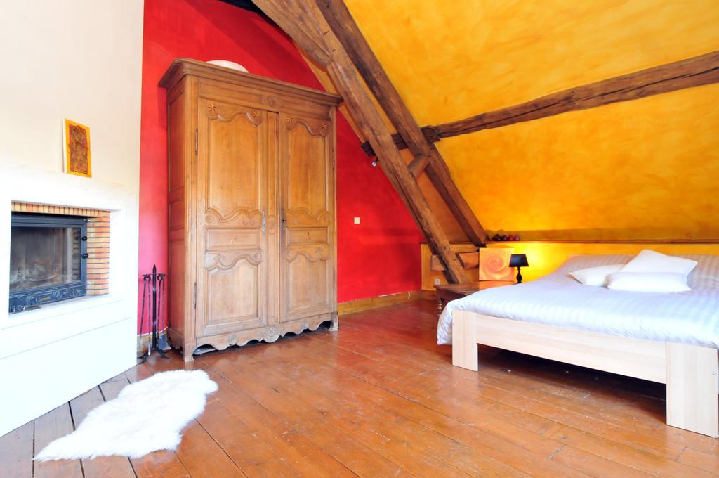 Le Gite Du Domaine Miltat Pierry Camera foto